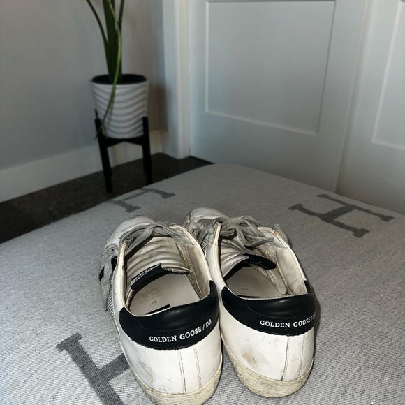 Golden Goose men’s Sneakers size 12 - Picture 3 of 5